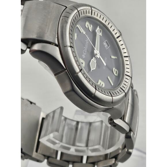 Columbia Men's Glows In The Dark Quartz Watch CL-1022 New Battery Running - Picture 7 of 13